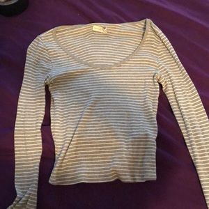 Abercrombie and Fitch Long Sleeve Crop Top
